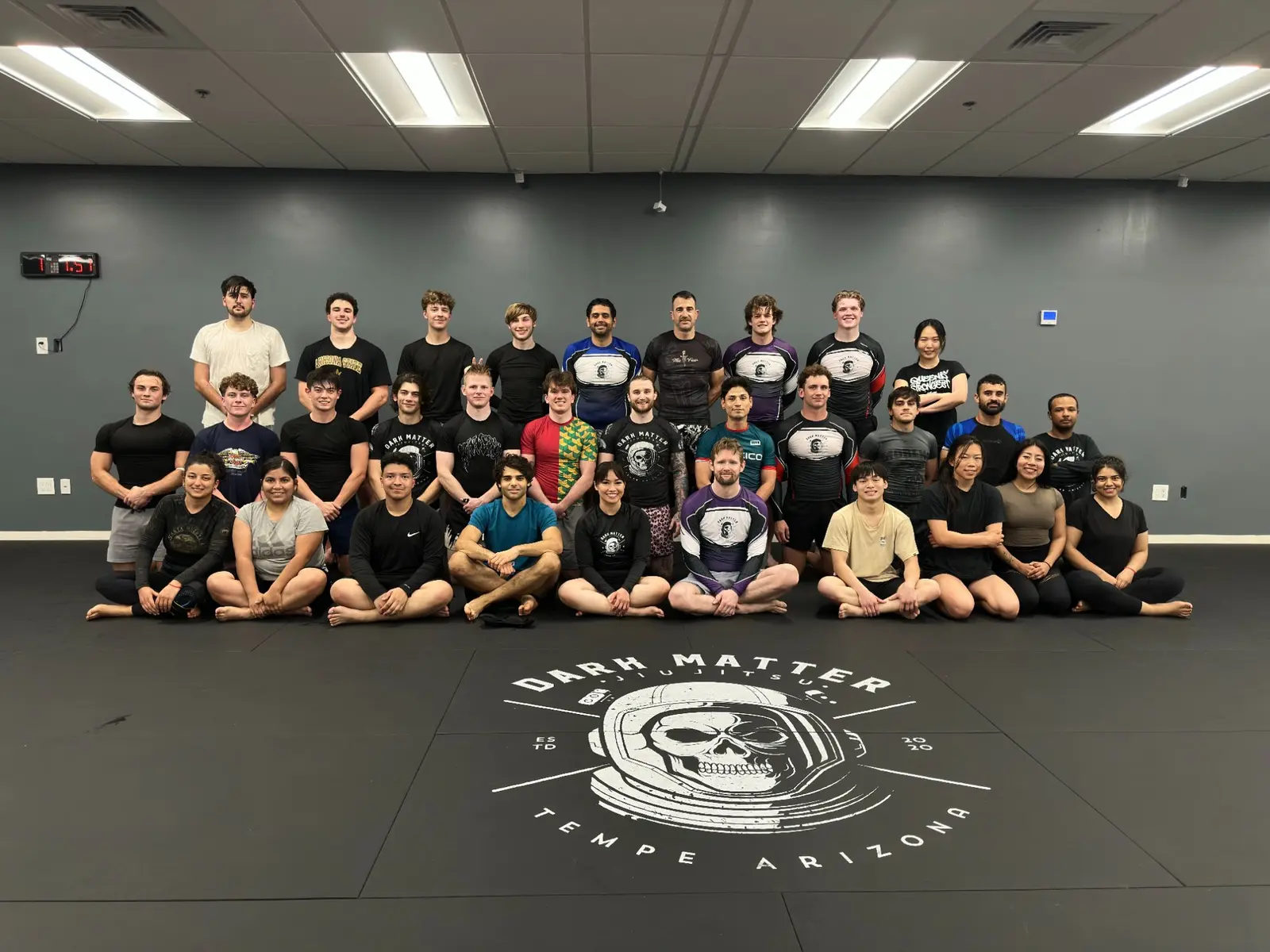 Adult no-gi jiu-jitsu group at Dark Matter serving Mesa AZ